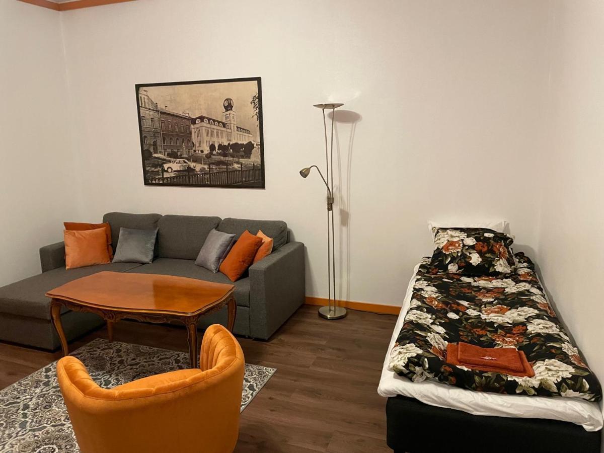 Market Place Jakobstad Pietarsaari 53M2 Экстерьер фото